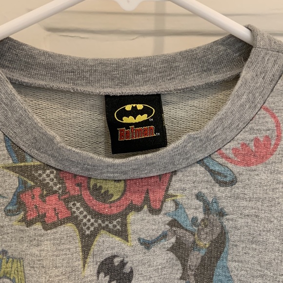 ASOS Batman print crewneck sweatshirt - Picture 3 of 5